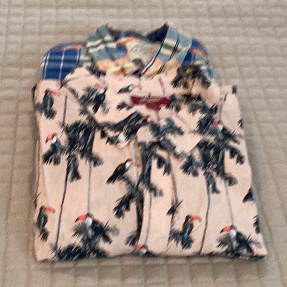 Men's Multicolor Plaid and Palm Print Shirts size XL